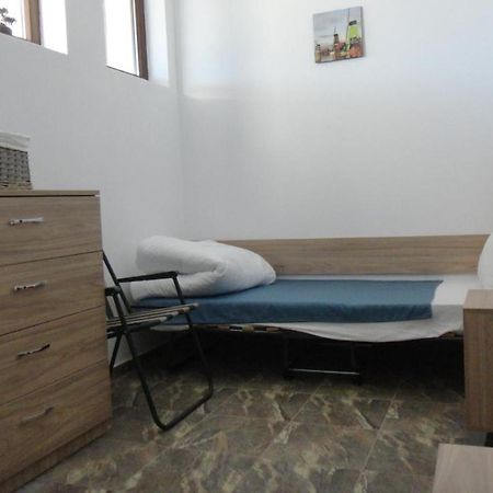 Guest House Hasiendata Pavel Banya Exterior foto